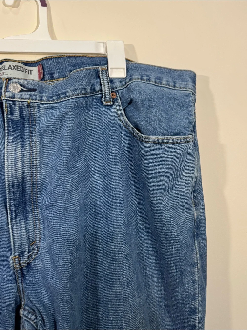 Levi's 550 48x34 Relaxed Fit Medium Wash Straight Leg Jeans